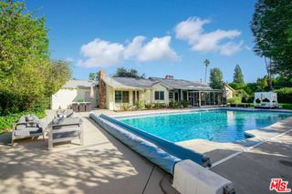 6207 Melba Avenue, Woodland Hills, CA 91367