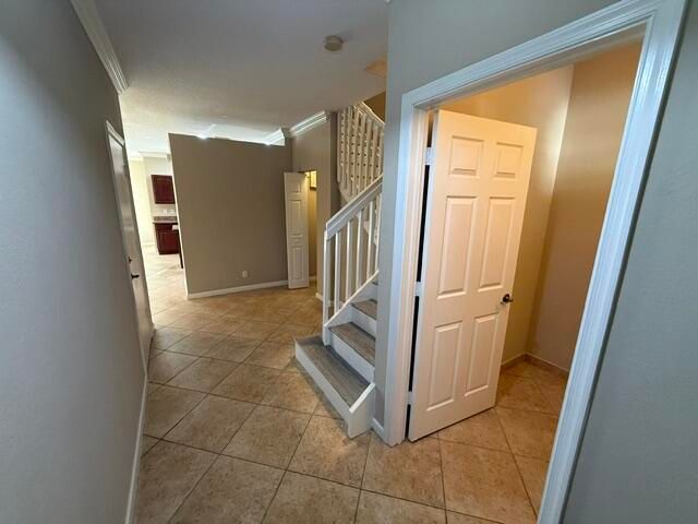 3075 N Evergreen Circle, Boynton Beach, FL 33426