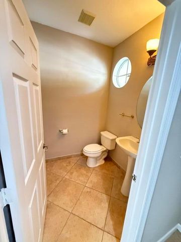 3075 N Evergreen Circle, Boynton Beach, FL 33426