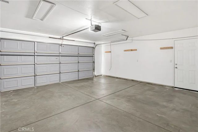 842 Cedar, Livingston, CA 95334