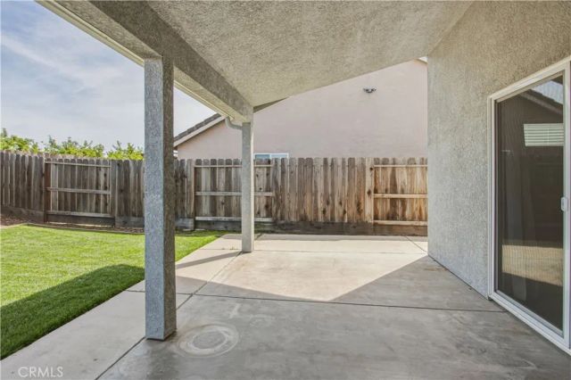 842 Cedar, Livingston, CA 95334