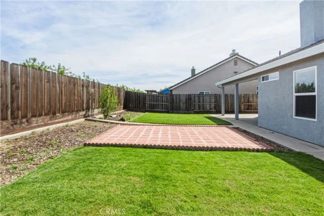 842 Cedar, Livingston, CA 95334