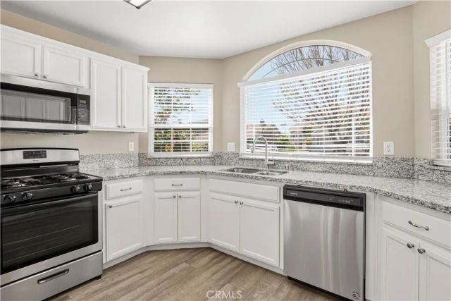 842 Cedar, Livingston, CA 95334