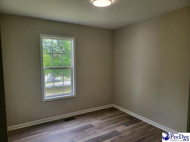 4000 N Center Rd, Hartsville, SC 29550