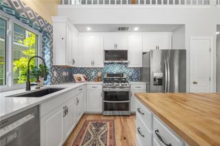 17121 Village Glen RD, Pflugerville, TX 78660