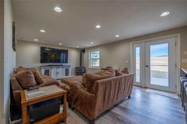 36 Kindsfather Drive, Livingston, MT 59047