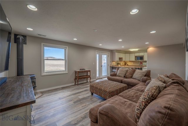 36 Kindsfather Drive, Livingston, MT 59047