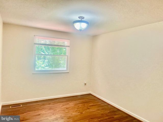 19918 BUHRSTONE DR, Gaithersburg, MD 20886