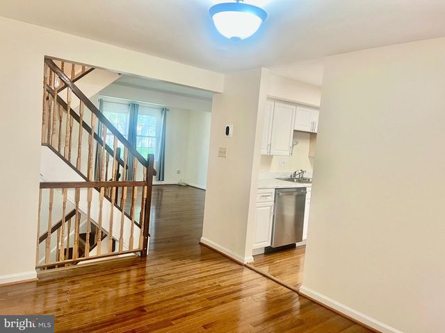 19918 BUHRSTONE DR, Gaithersburg, MD 20886