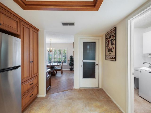 984 GILLESPIE DRIVE, Palm Harbor, FL 34684