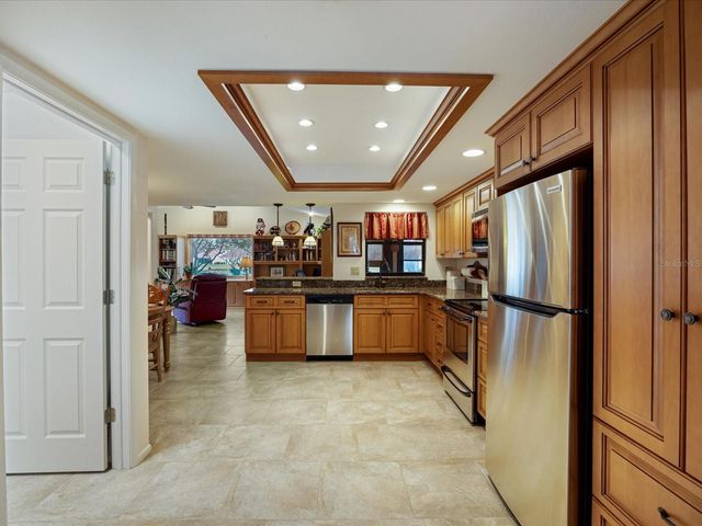 984 GILLESPIE DRIVE, Palm Harbor, FL 34684