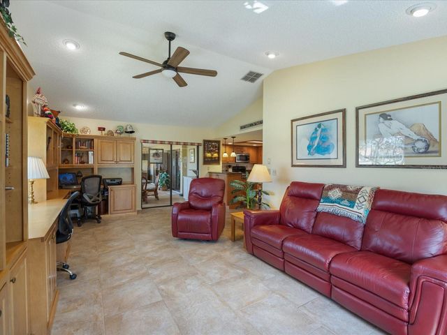 984 GILLESPIE DRIVE, Palm Harbor, FL 34684