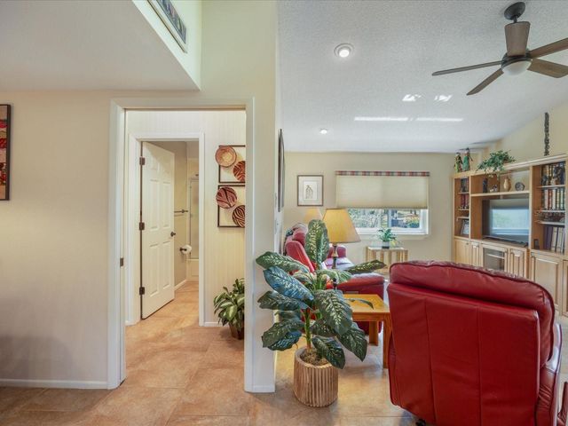 984 GILLESPIE DRIVE, Palm Harbor, FL 34684