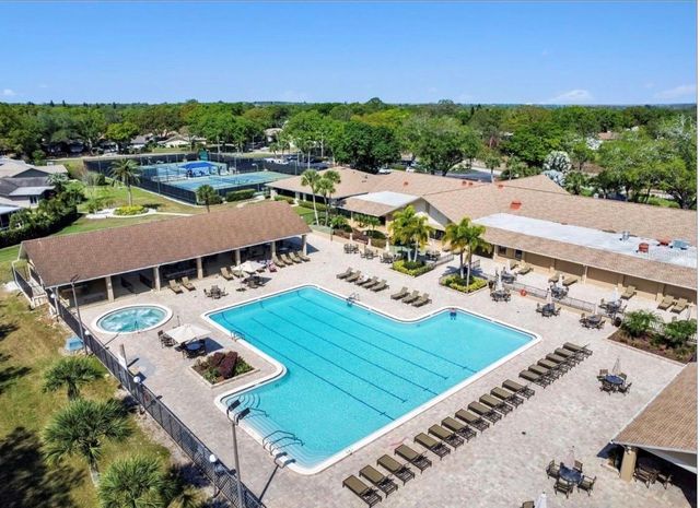 984 GILLESPIE DRIVE, Palm Harbor, FL 34684