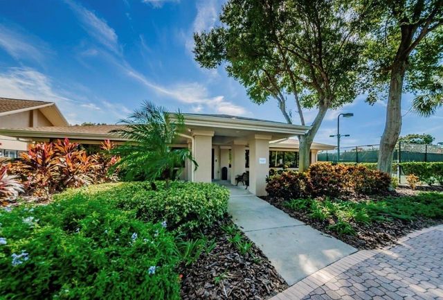 984 GILLESPIE DRIVE, Palm Harbor, FL 34684