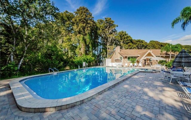 984 GILLESPIE DRIVE, Palm Harbor, FL 34684