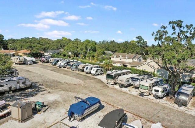 984 GILLESPIE DRIVE, Palm Harbor, FL 34684