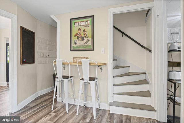 104 N LOCUST ST, Palmyra, PA 17078