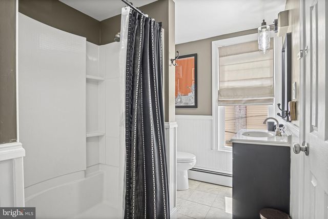 104 N LOCUST ST, Palmyra, PA 17078