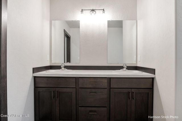 11818 N ENTWISTLE WAY, Rathdrum, ID 83858