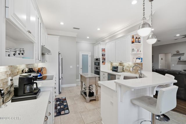 311 Willow Way, Lynn Haven, FL 32444