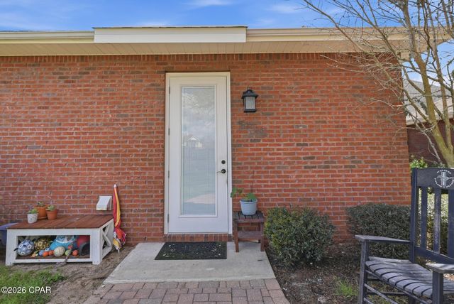 311 Willow Way, Lynn Haven, FL 32444