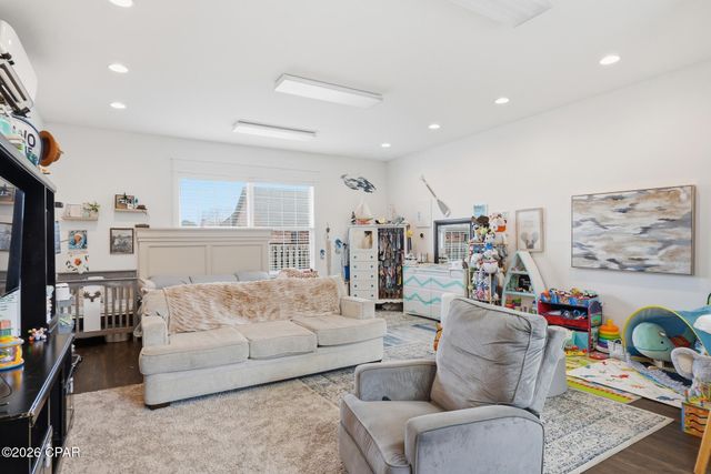 311 Willow Way, Lynn Haven, FL 32444