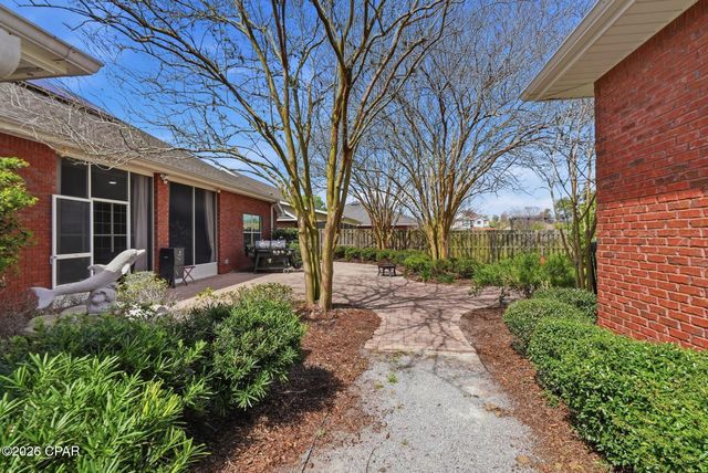 311 Willow Way, Lynn Haven, FL 32444