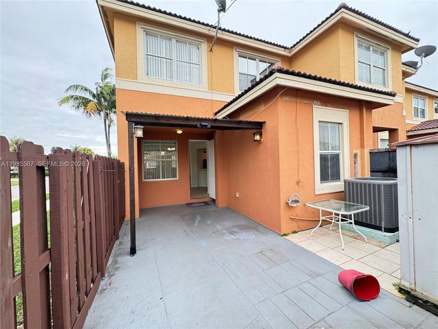 24304 SW 109th Ave, Homestead, FL 33032