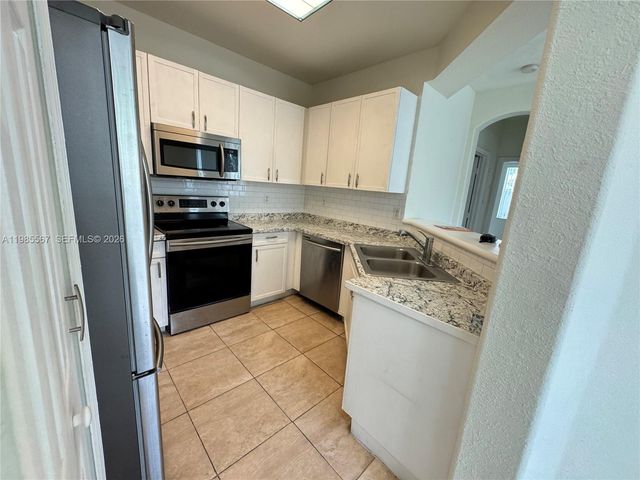 24304 SW 109th Ave, Homestead, FL 33032