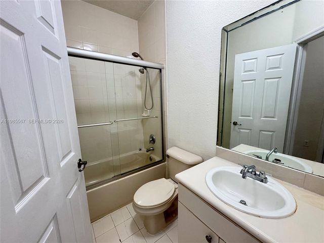 24304 SW 109th Ave, Homestead, FL 33032