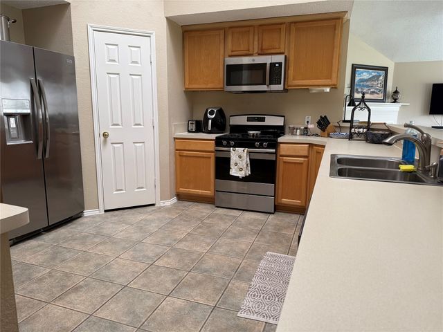 1707 Falcon Drive, Corinth, TX 76210