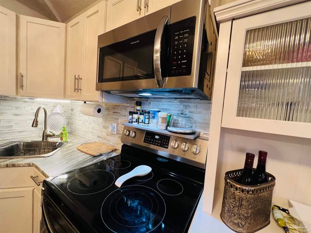 224 Garden St 148, Pensacola, FL 32502