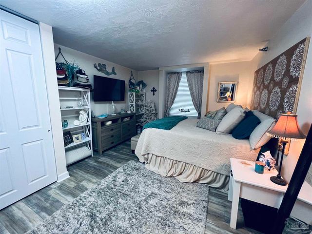 224 Garden St 148, Pensacola, FL 32502