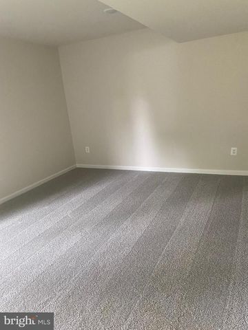 503 FONTANA CIR, Martinsburg, WV 25403