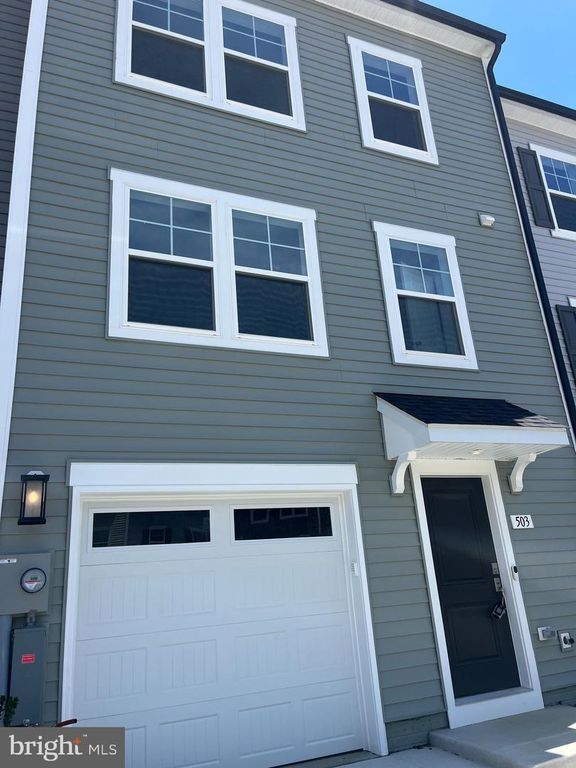 503 FONTANA CIR, Martinsburg, WV 25403