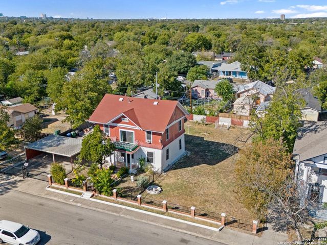 1315 ALAMETOS, San Antonio, TX 78201