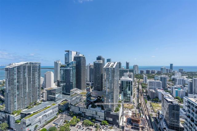 92 SW 3rd St 5204, Miami, FL 33130