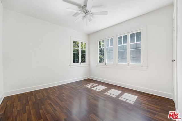 832 Hyperion Avenue, Los Angeles, CA 90029