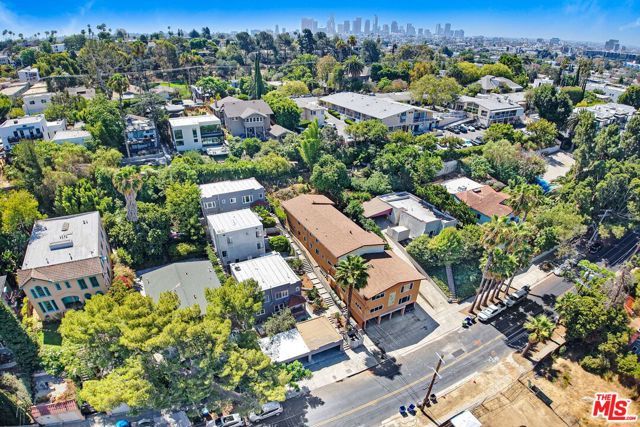 832 Hyperion Avenue, Los Angeles, CA 90029