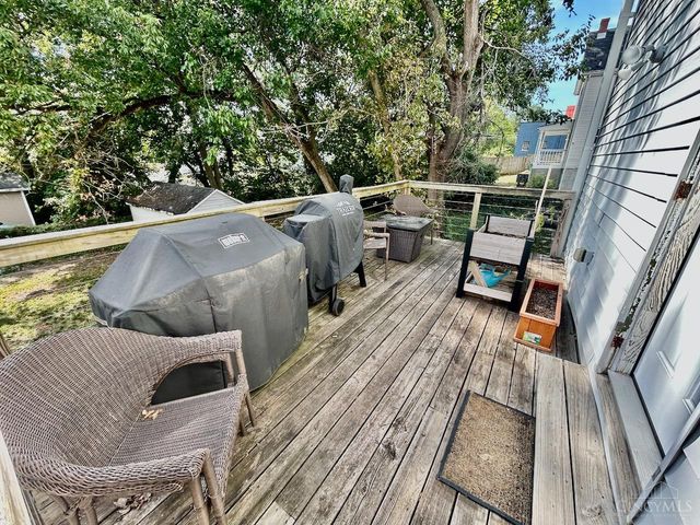 6001 Bramble Avenue, Cincinnati, OH 45227