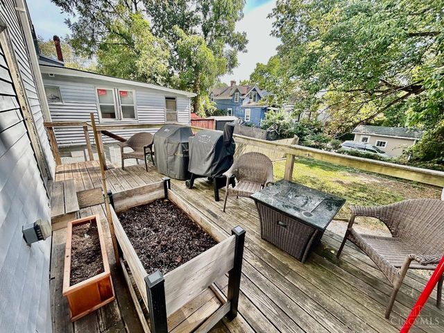 6001 Bramble Avenue, Cincinnati, OH 45227