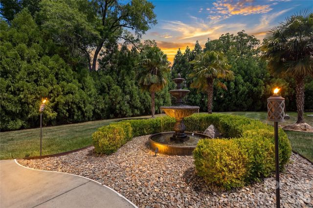 5209 Rocky River Crossing Road, Harrisburg, NC 28075