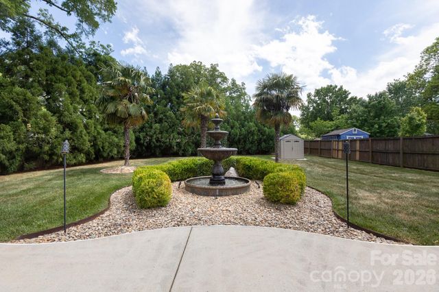 5209 Rocky River Crossing Road, Harrisburg, NC 28075