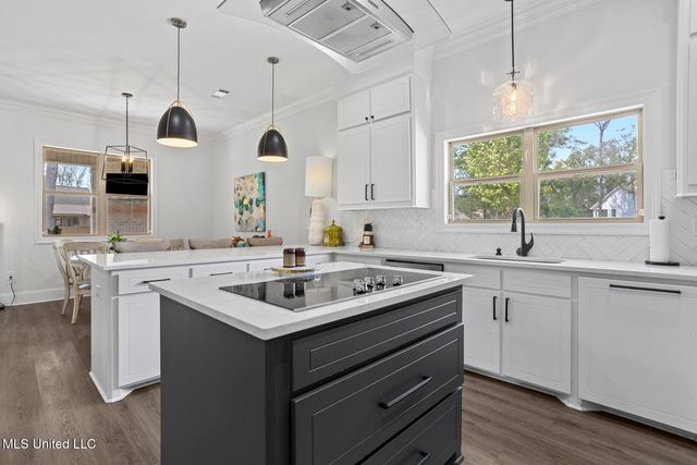 301 Leland Drive, Brandon, MS 39042