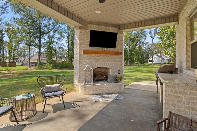 301 Leland Drive, Brandon, MS 39042