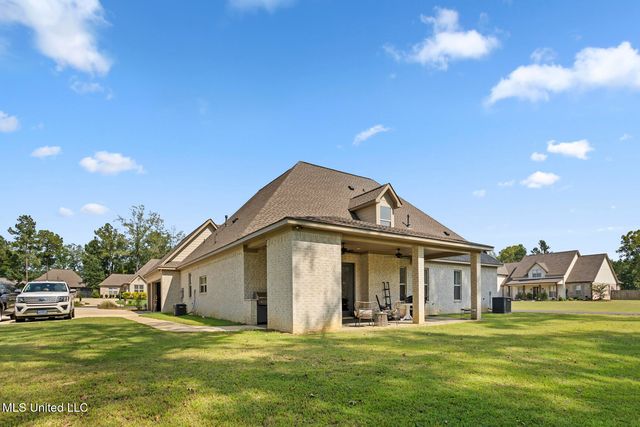 301 Leland Drive, Brandon, MS 39042