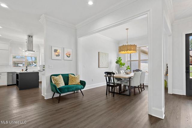 301 Leland Drive, Brandon, MS 39042