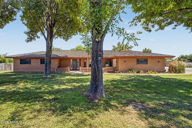 1345 N GREENFIELD Road, Gilbert, AZ 85234