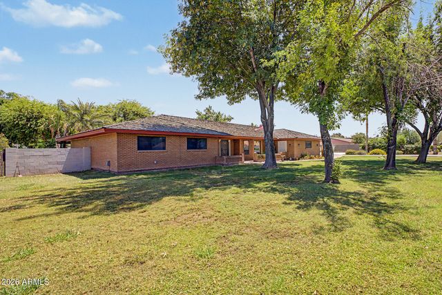 1345 N GREENFIELD Road, Gilbert, AZ 85234